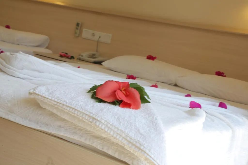 Gokcen Apartments Oludeniz Hotel