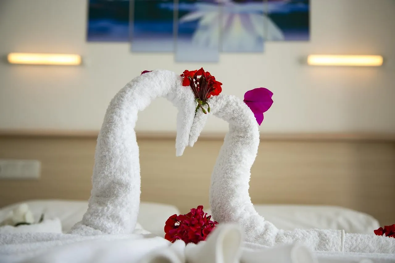 Gokcen Apartments Oludeniz Hotel